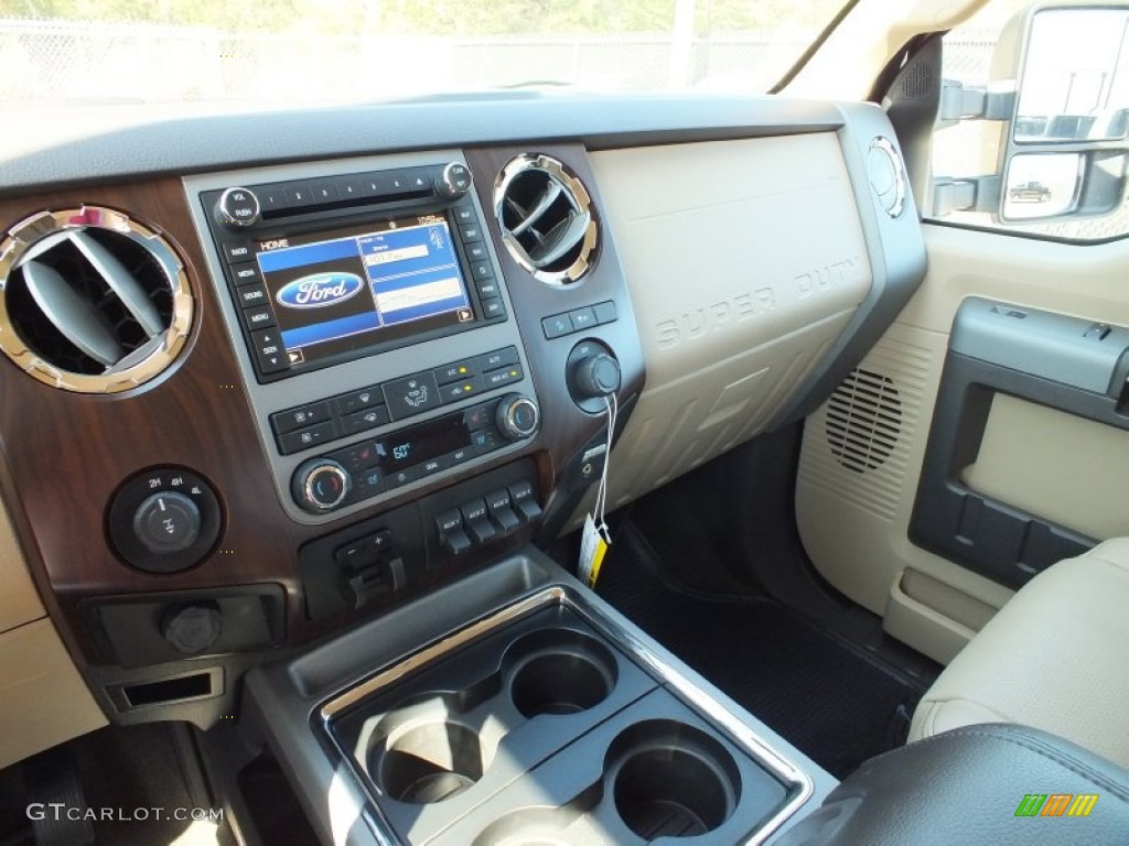 2012 F350 Super Duty Lariat Crew Cab 4x4 - Green Gem Metallic / Adobe photo #16