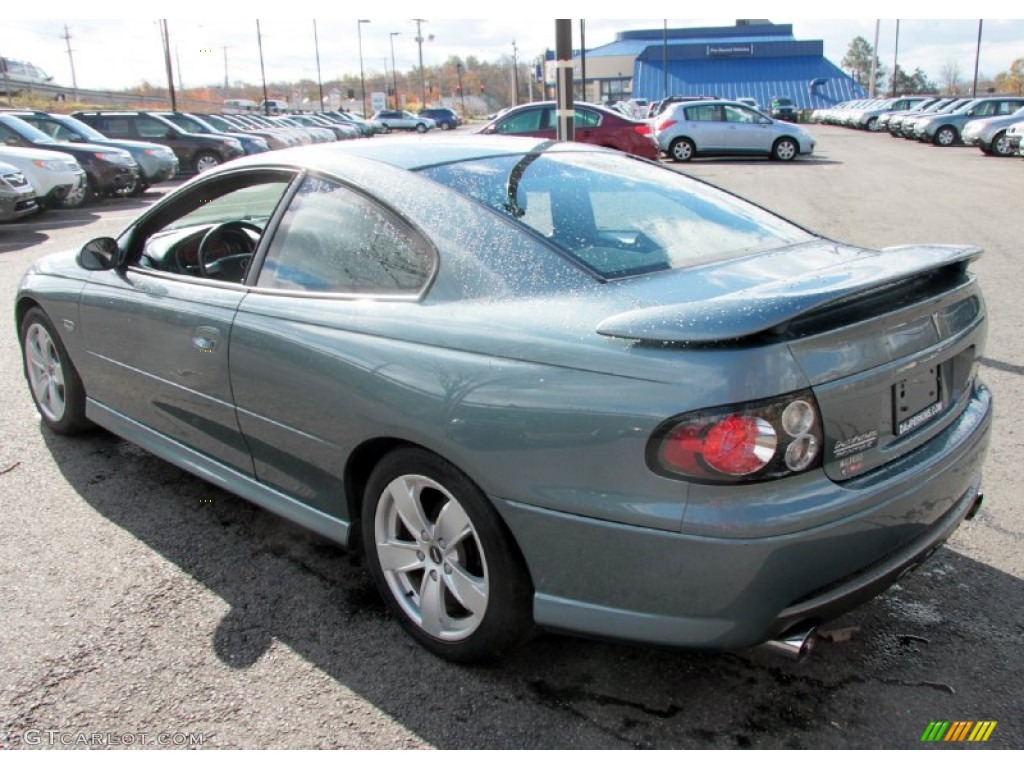 2006 GTO Coupe - Cyclone Gray Metallic / Black photo #9