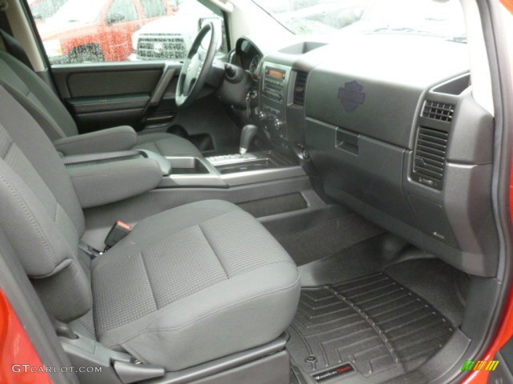 2011 Titan SV Crew Cab 4x4 - Red Alert / Charcoal photo #9