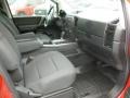 Red Alert - Titan SV Crew Cab 4x4 Photo No. 9