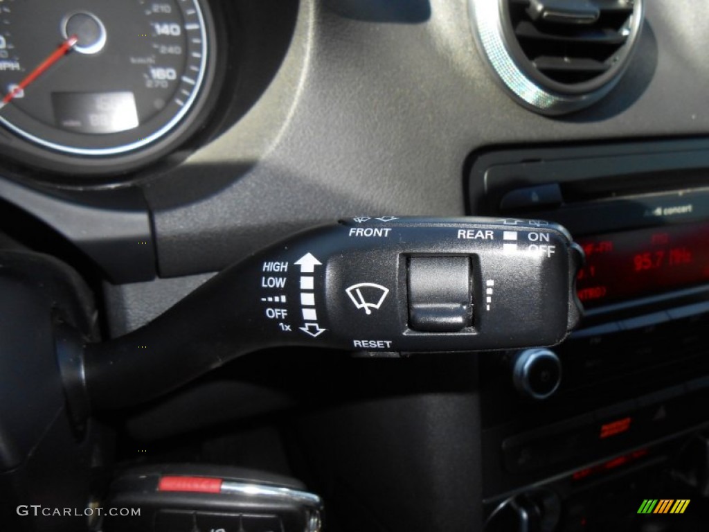 2009 Audi A3 2.0T quattro Controls Photo #73031902
