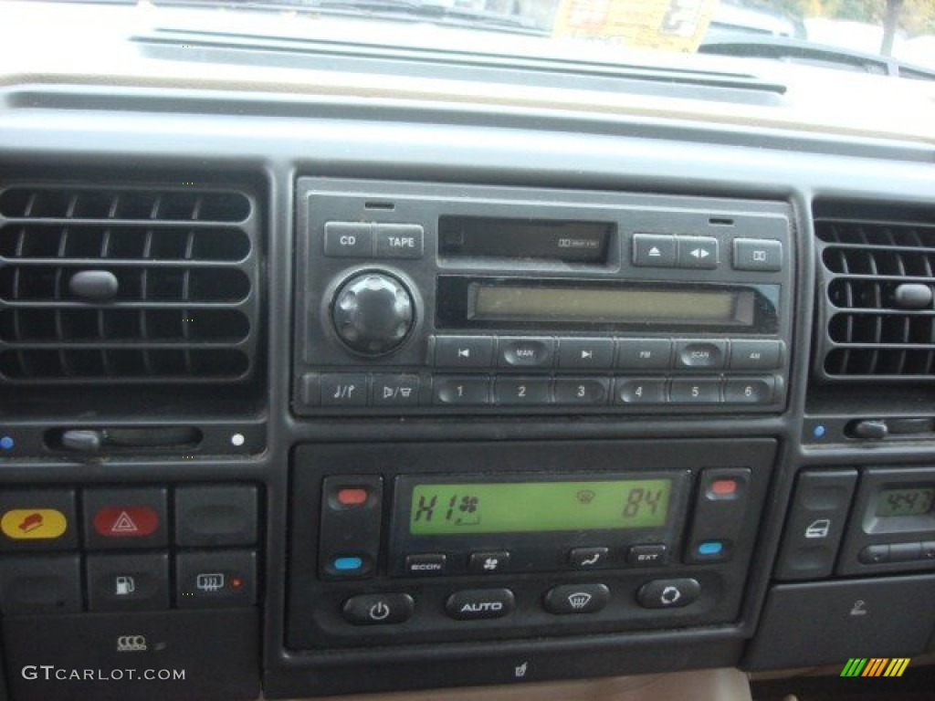 2001 Land Rover Discovery II SD Audio System Photo #73033588