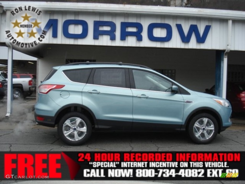 2013 Escape SE 2.0L EcoBoost 4WD - Frosted Glass Metallic / Charcoal Black photo #1