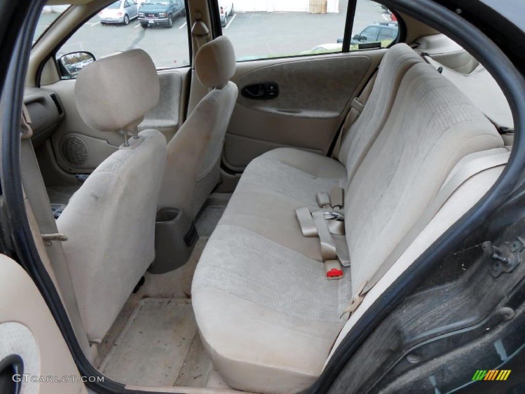 1999 Saturn S Series SW2 Wagon Rear Seat Photos