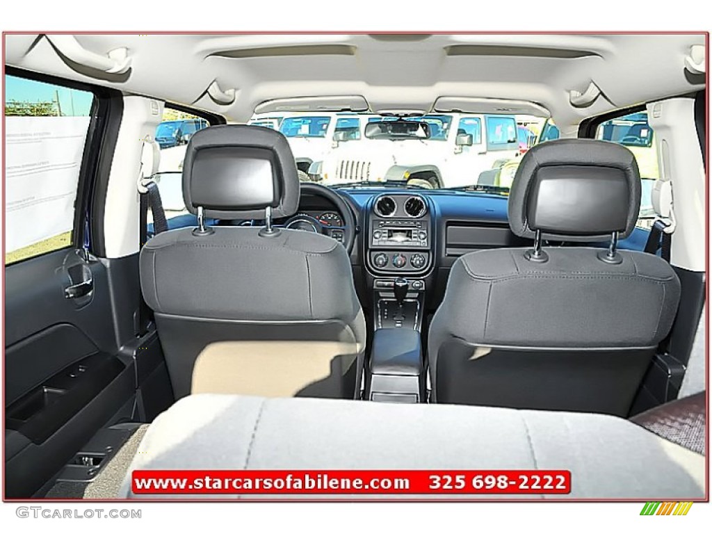 2013 Patriot Sport - True Blue Pearl / Dark Slate Gray photo #18