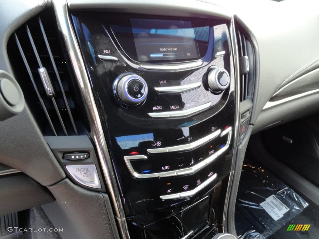 2013 Cadillac ATS 2.5L Controls Photo #73036829
