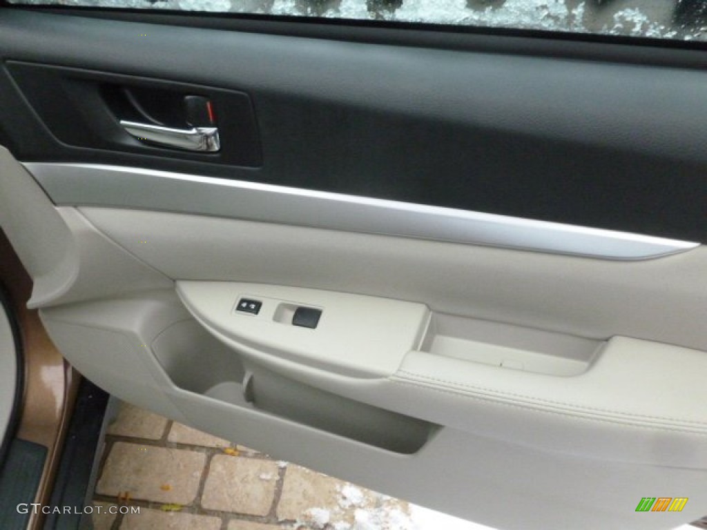2011 Outback 2.5i Premium Wagon - Caramel Bronze Pearl / Warm Ivory photo #13