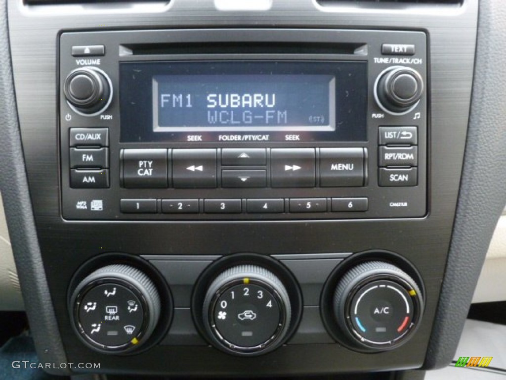 2013 Subaru XV Crosstrek 2.0 Premium Audio System Photo #73038556