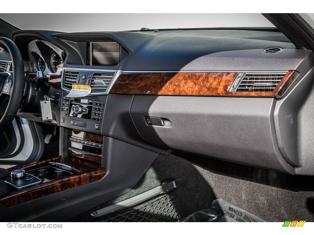 2013 Mercedes-Benz E 350 BlueTEC Sedan Black Dashboard Photo #73040956