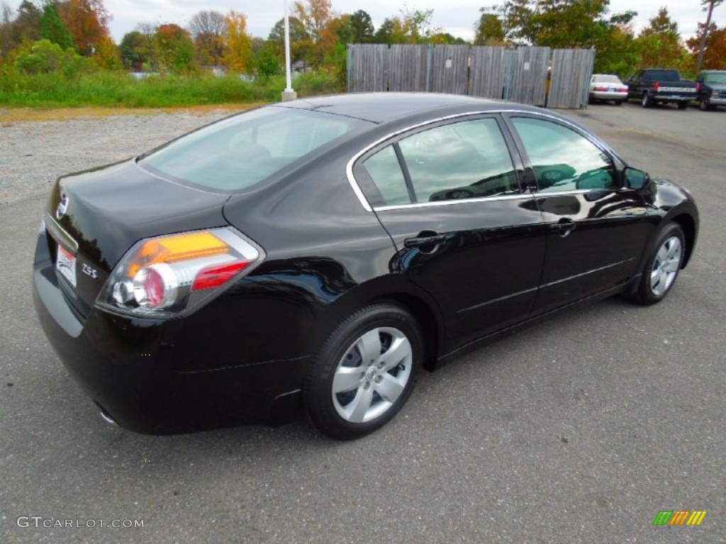 2008 Altima 2.5 S - Super Black / Charcoal photo #4