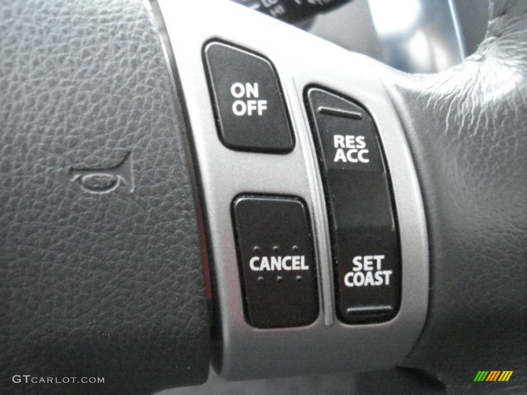 2007 Suzuki SX4 Convenience AWD Controls Photos