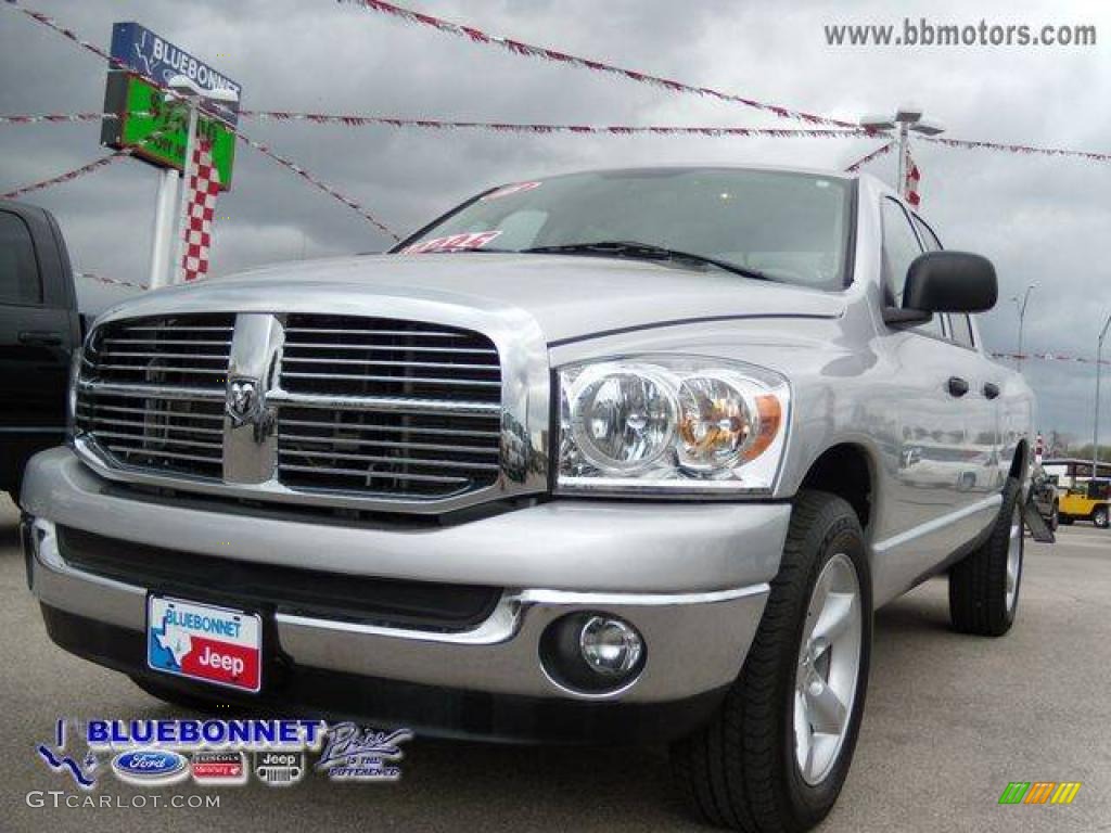 2008 Ram 1500 Big Horn Edition Quad Cab - Bright Silver Metallic / Medium Slate Gray photo #2