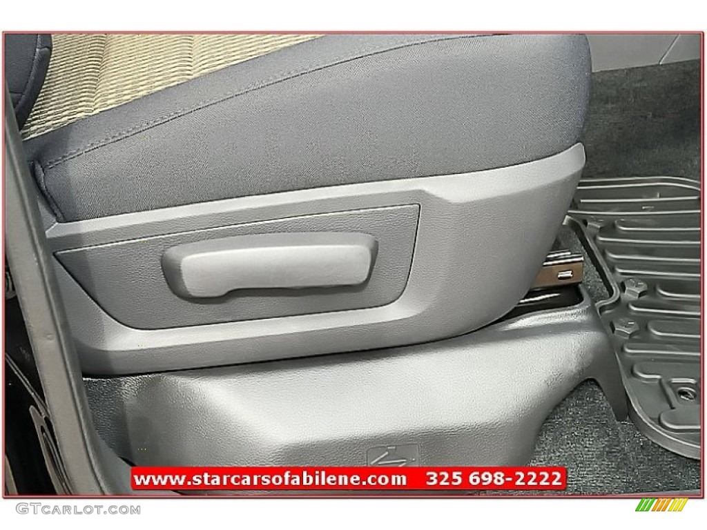 2012 Ram 2500 HD ST Crew Cab 4x4 - Black / Dark Slate/Medium Graystone photo #25