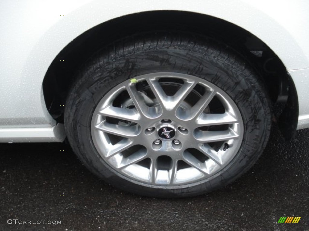 2013 Ford Mustang V6 Premium Coupe Wheel Photo #73044736