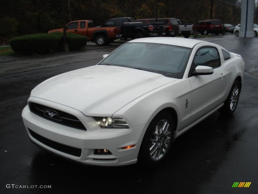 2013 Mustang V6 Premium Coupe - Performance White / Charcoal Black photo #4