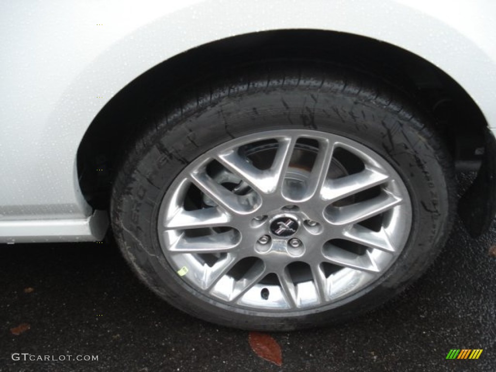 2013 Ford Mustang V6 Premium Coupe Wheel Photo #73044958