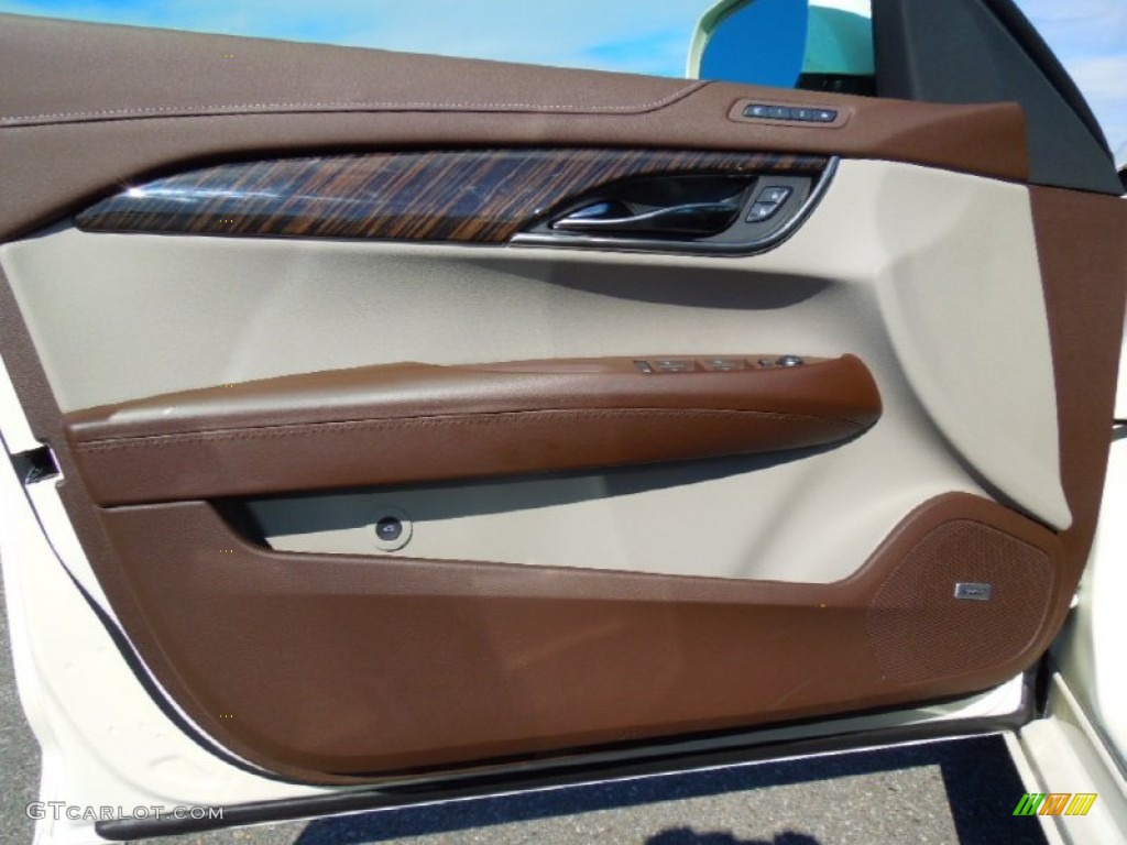 2013 Cadillac ATS 2.5L Luxury Light Platinum/Brownstone Accents Door Panel Photo #73045384