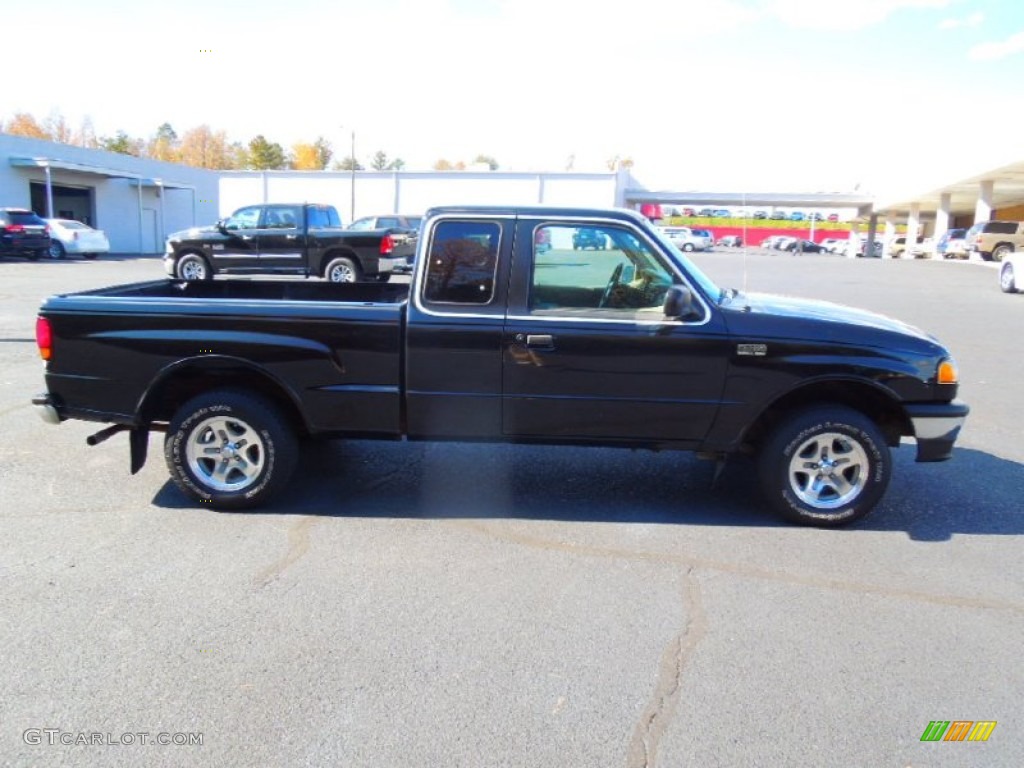 1998 B-Series Truck B3000 SE Extended Cab - Black / Beige photo #6
