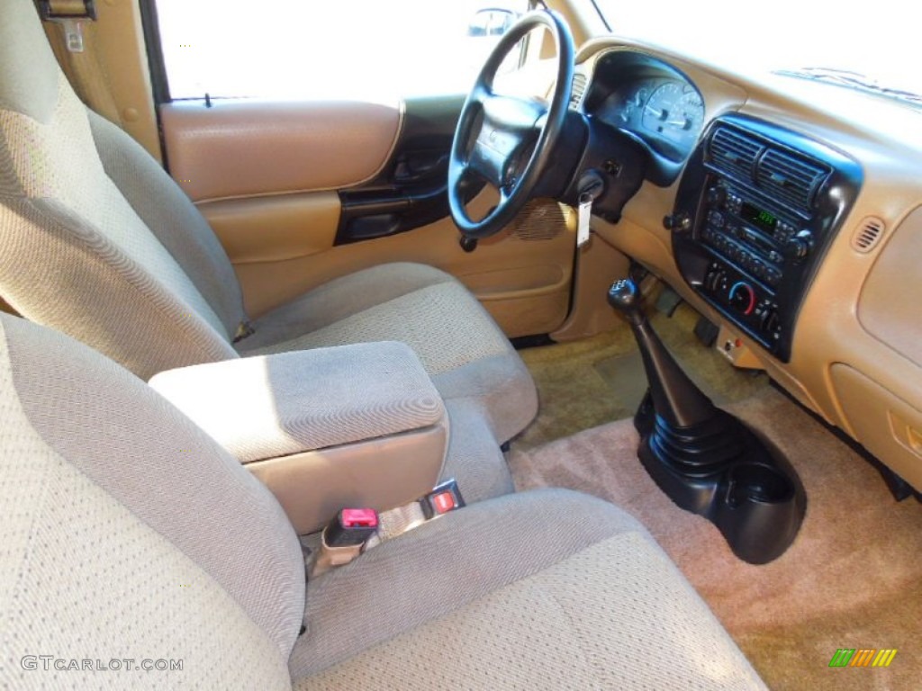 1998 B-Series Truck B3000 SE Extended Cab - Black / Beige photo #20