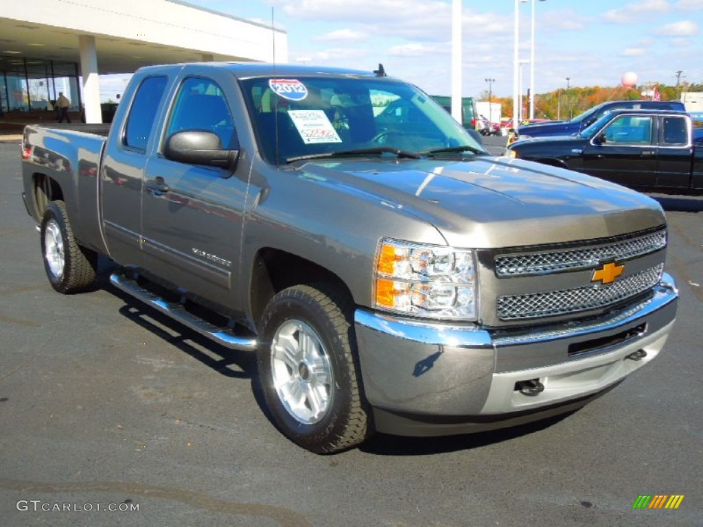 Graystone Metallic Chevrolet Silverado 1500