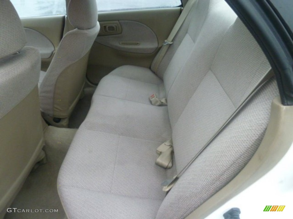 1993 Impreza L Sedan - Glacier White / Beige photo #9