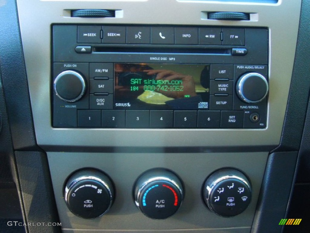 2010 Avenger SXT - Deep Water Blue Pearl / Dark Slate Gray photo #13