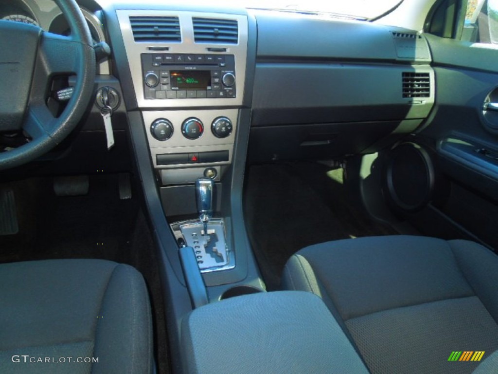 2010 Avenger SXT - Deep Water Blue Pearl / Dark Slate Gray photo #18
