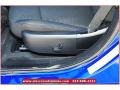 Blue Streak Pearl - Avenger SXT V6 Photo No. 13