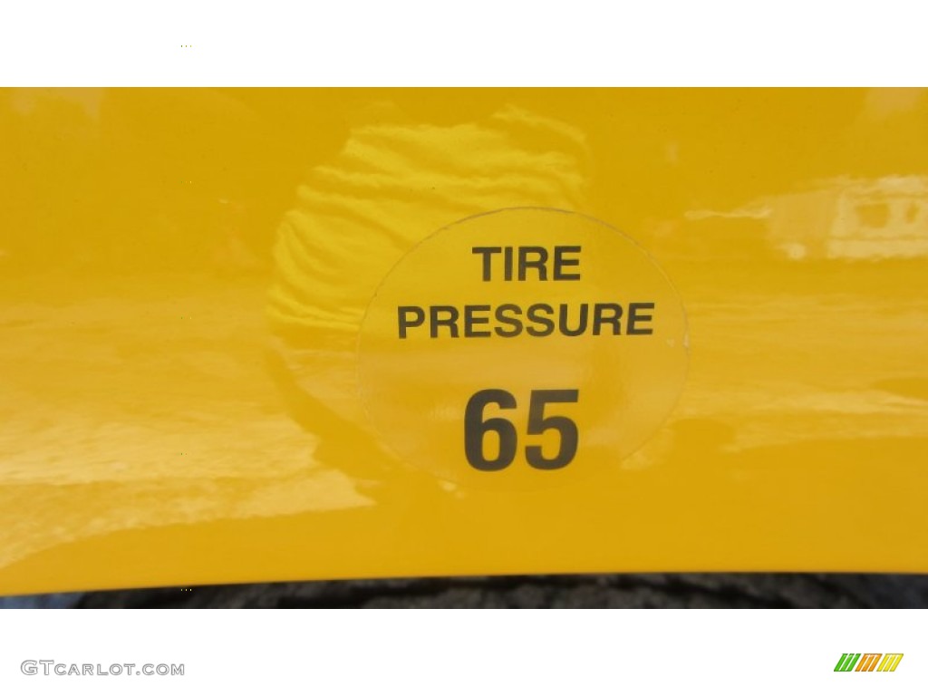 2008 E Series Cutaway E350 Commercial Moving Truck - Yellow / Medium Flint photo #35