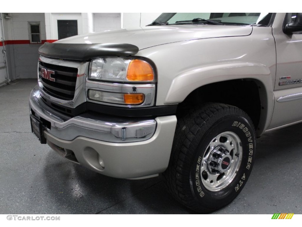 2005 Sierra 2500HD SLT Crew Cab 4x4 - Silver Birch Metallic / Pewter photo #28