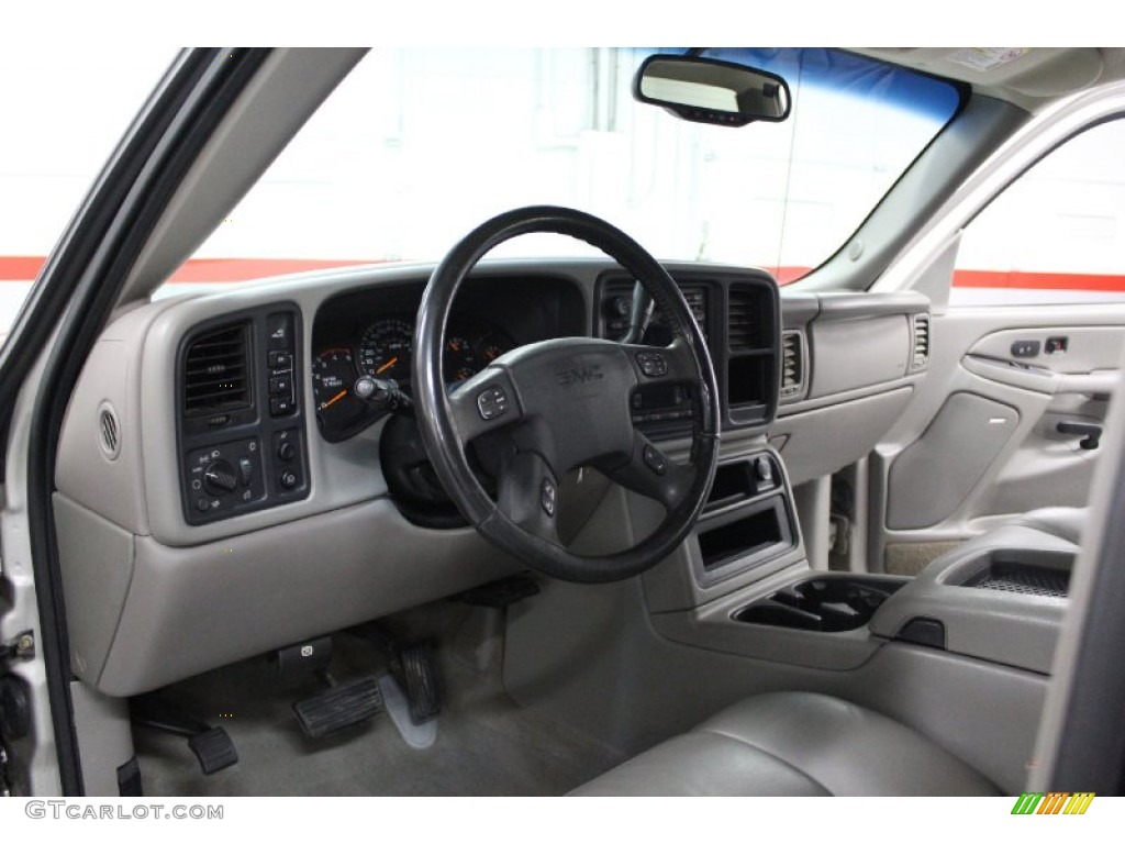 2005 GMC Sierra 2500HD SLT Crew Cab 4x4 Pewter Dashboard Photo #73051343