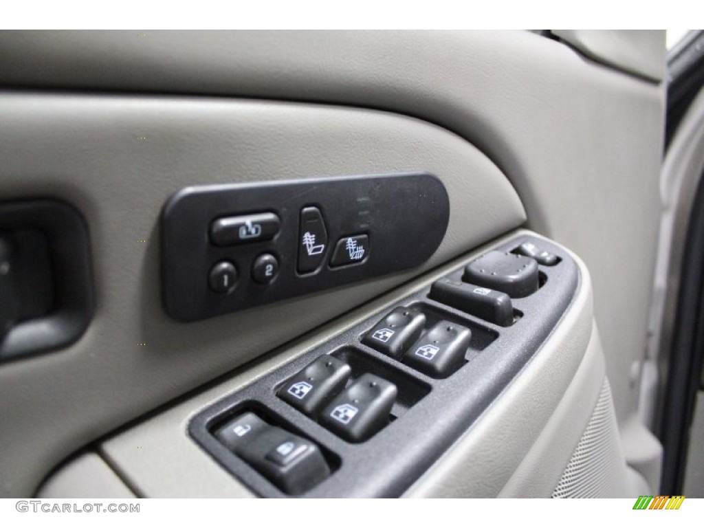 2005 GMC Sierra 2500HD SLT Crew Cab 4x4 Controls Photo #73051354