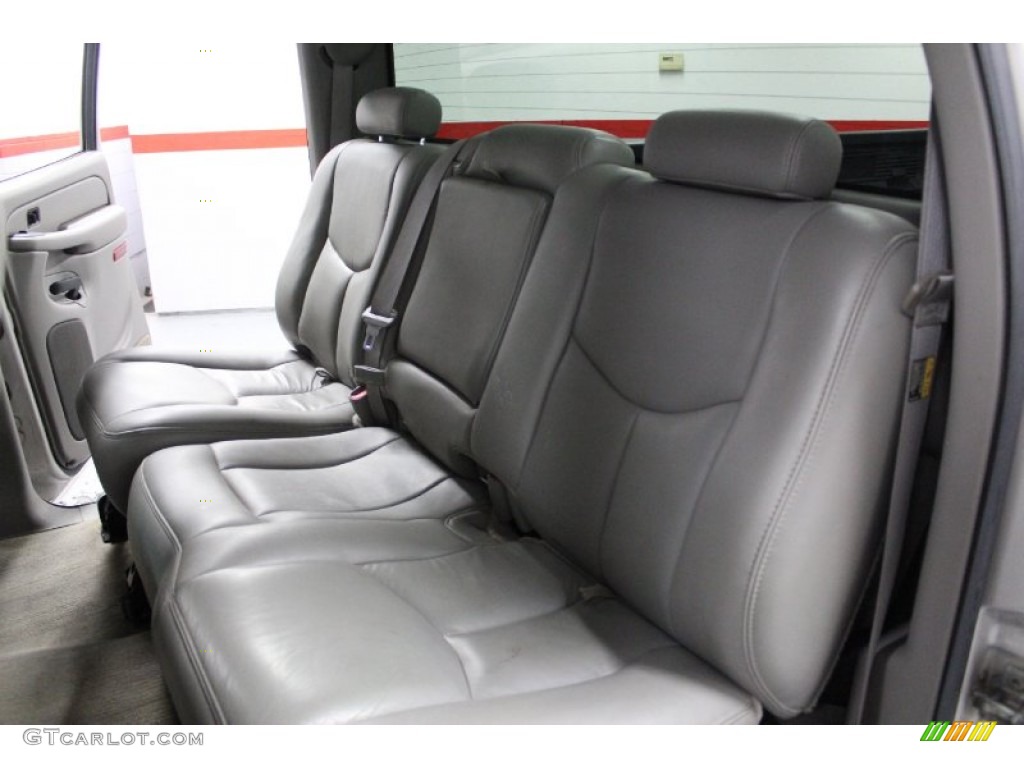Pewter Interior 2005 GMC Sierra 2500HD SLT Crew Cab 4x4 Photo #73051384