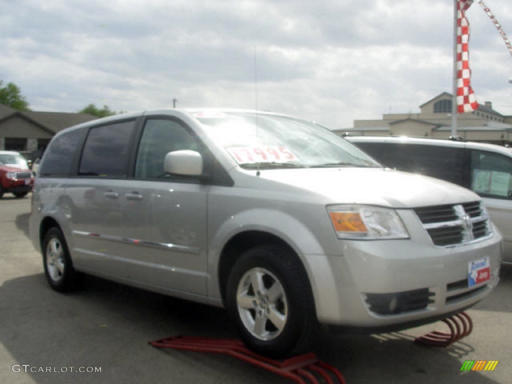 2008 Grand Caravan SXT - Bright Silver Metallic / Medium Slate Gray/Light Shale photo #1
