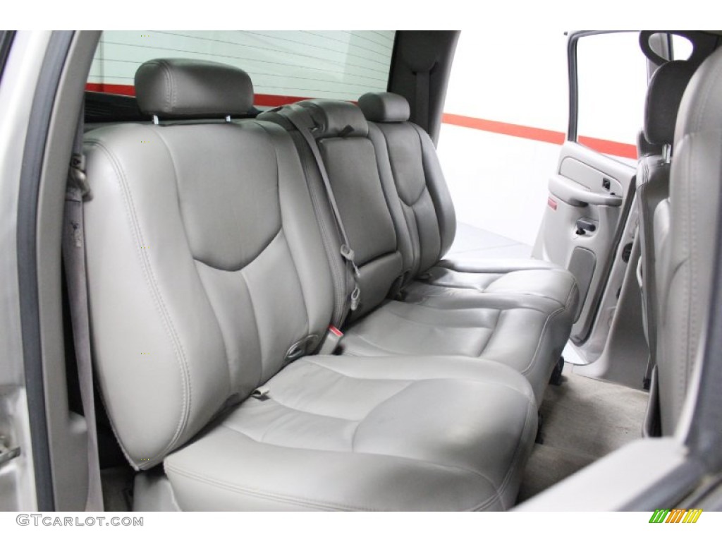 2005 GMC Sierra 2500HD SLT Crew Cab 4x4 Rear Seat Photos