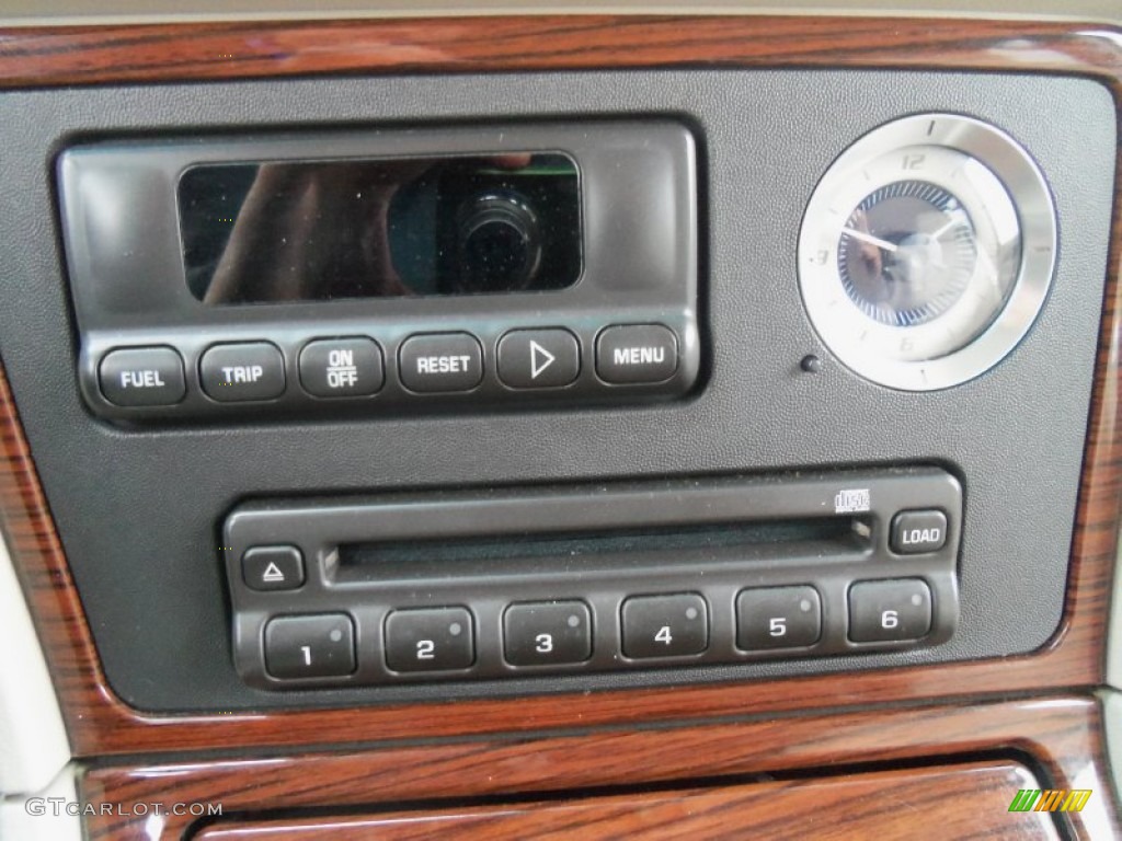 2002 Escalade AWD - Green Envy / Shale photo #16