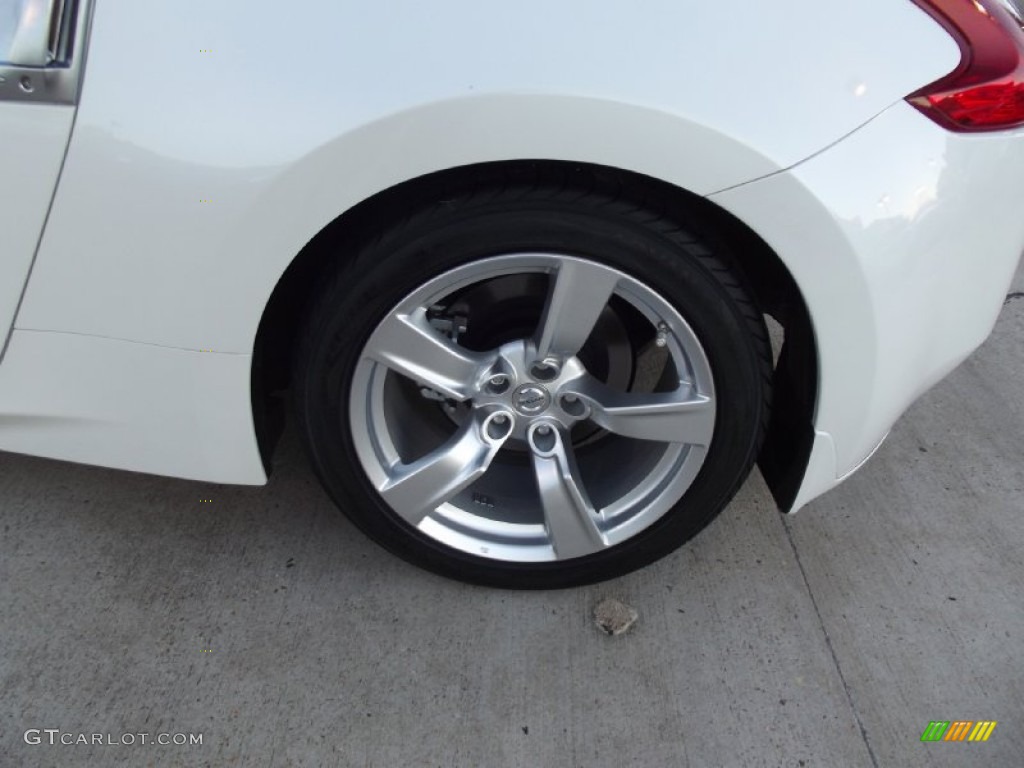 2012 370Z Coupe - Pearl White / Black photo #15