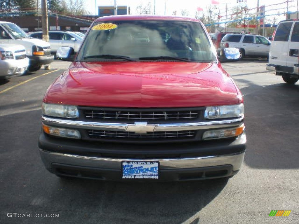 2001 Silverado 1500 LS Extended Cab - Victory Red / Graphite photo #7