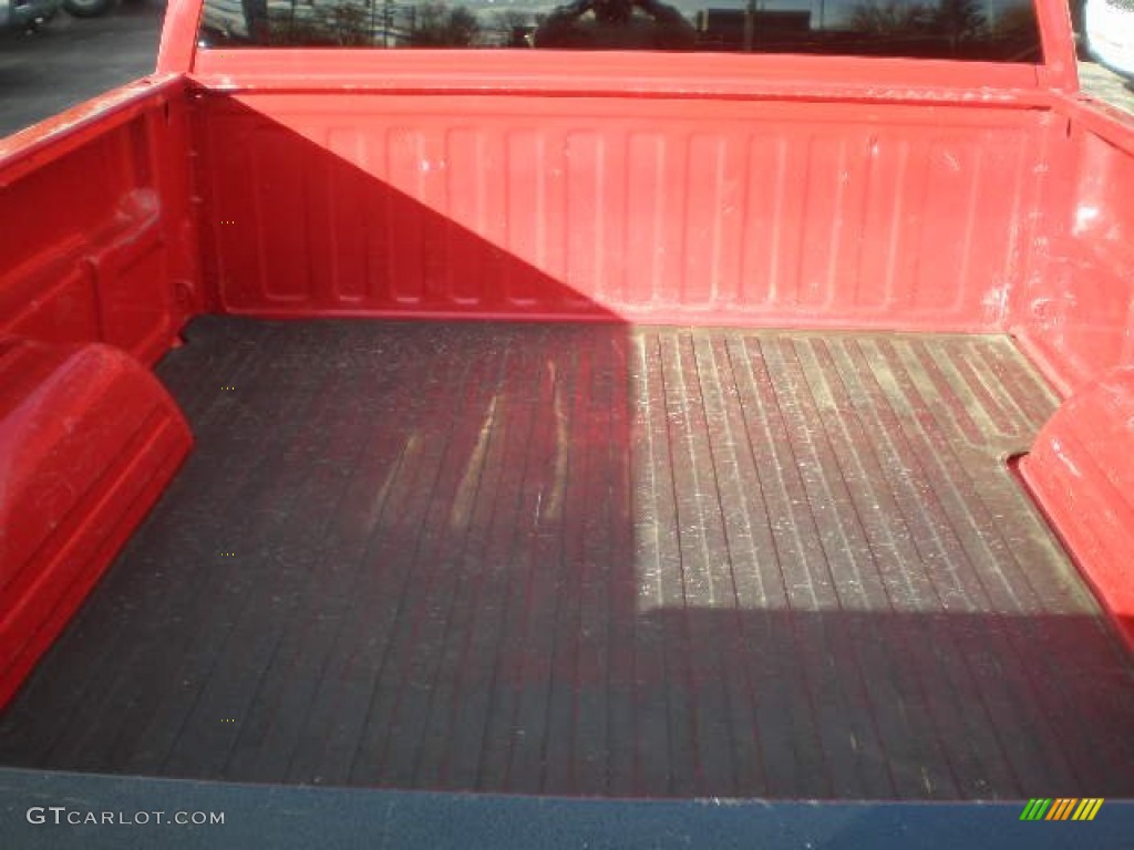 2001 Silverado 1500 LS Extended Cab - Victory Red / Graphite photo #19