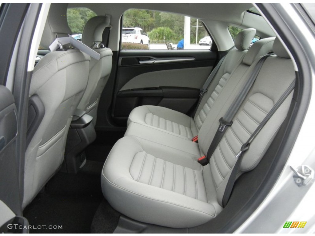 2013 Ford Fusion S Rear Seat Photo #73056014