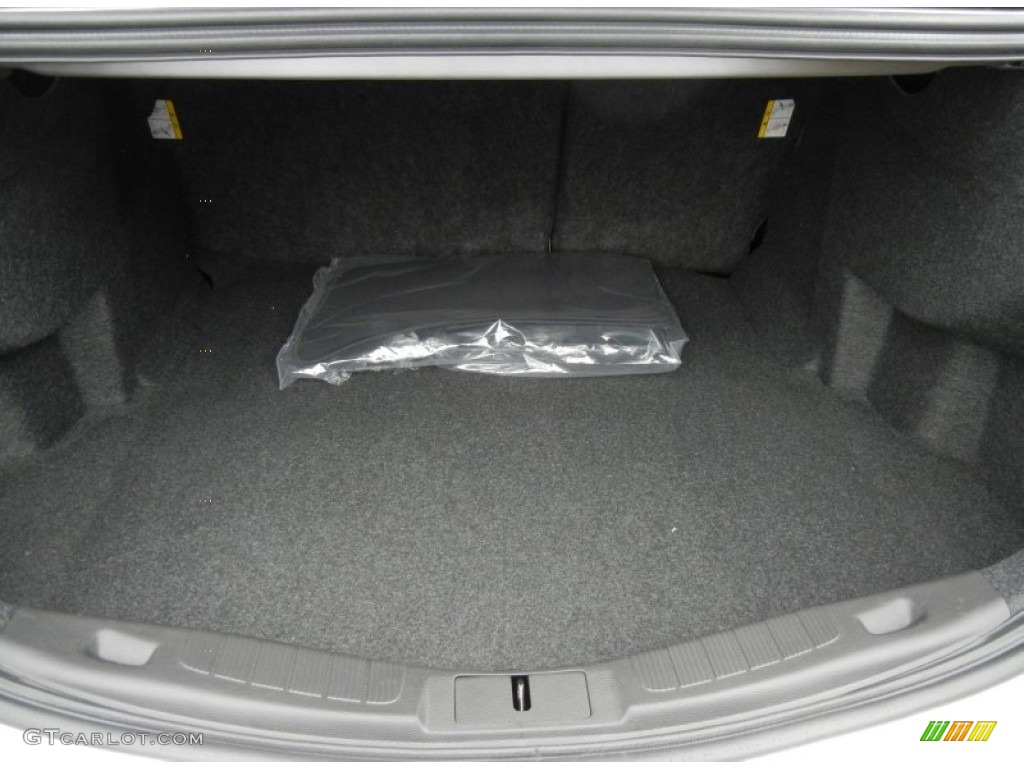 2013 Ford Fusion S Trunk Photo #73056111