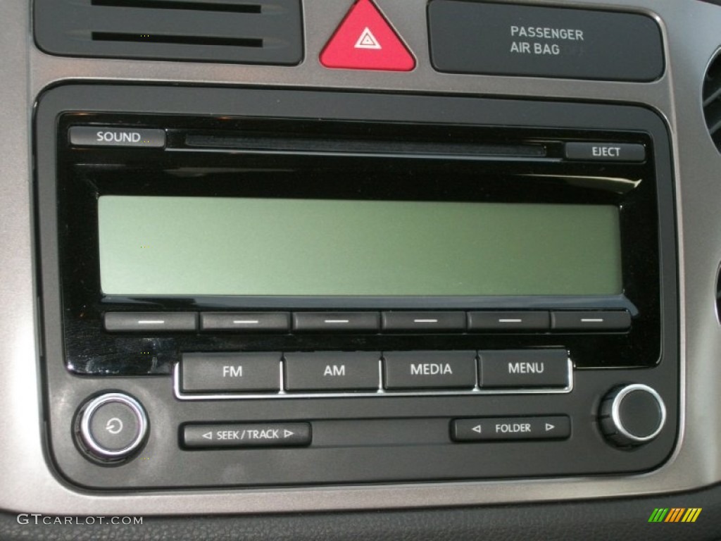 2011 Volkswagen Tiguan S 4Motion Audio System Photo #73057257