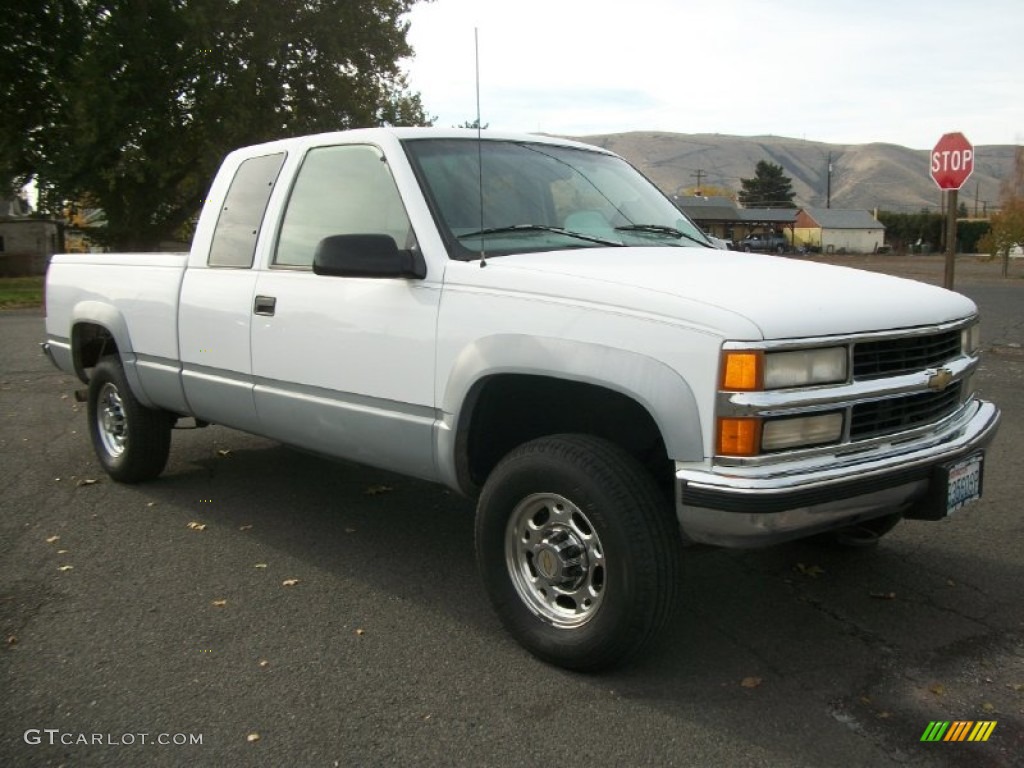 1997 C/K 2500 K2500 Extended Cab 4x4 - Olympic White / Gray photo #1