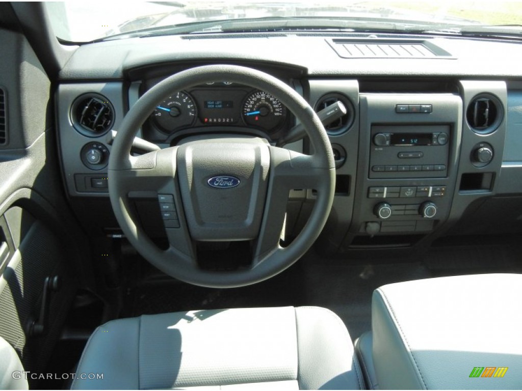 2013 Ford F150 XL SuperCab Steel Gray Dashboard Photo #73058058