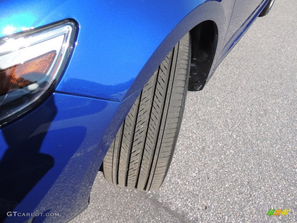 2013 Taurus SEL - Deep Impact Blue Metallic / Charcoal Black photo #18