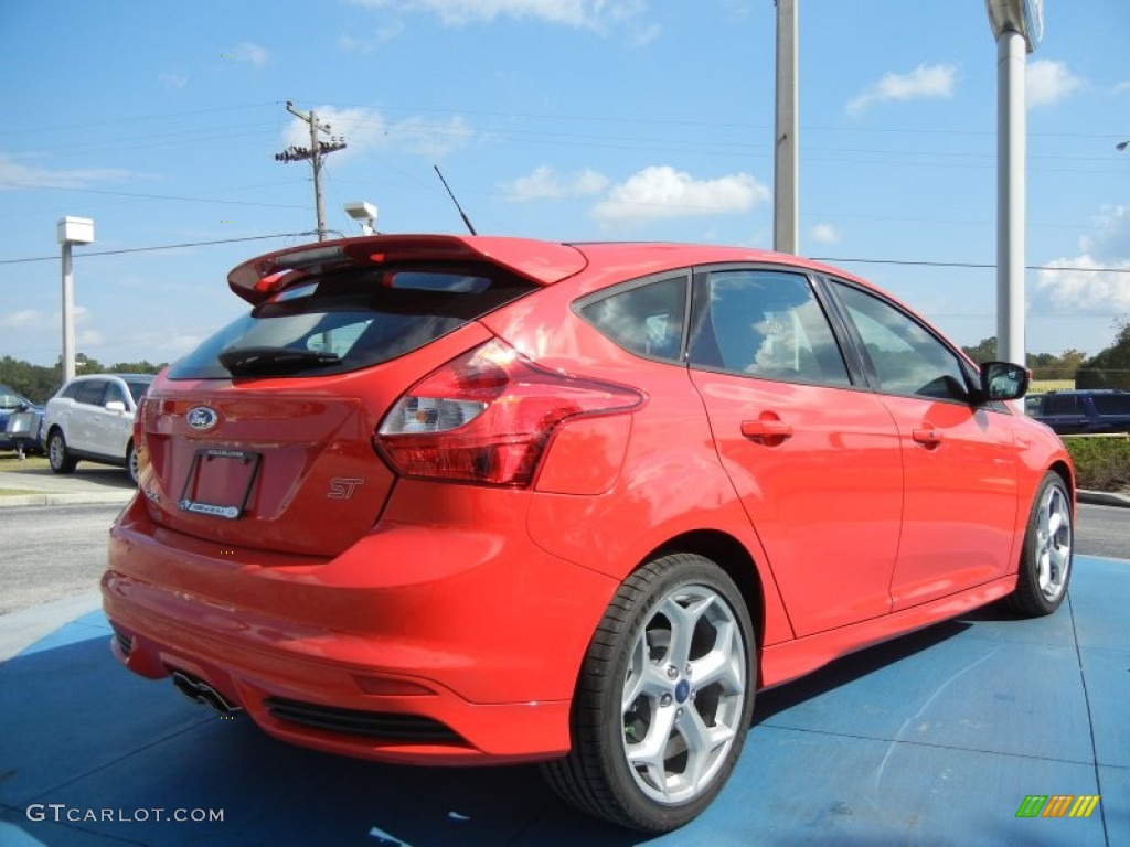 Race Red 2013 Ford Focus ST Hatchback Exterior Photo #73060089