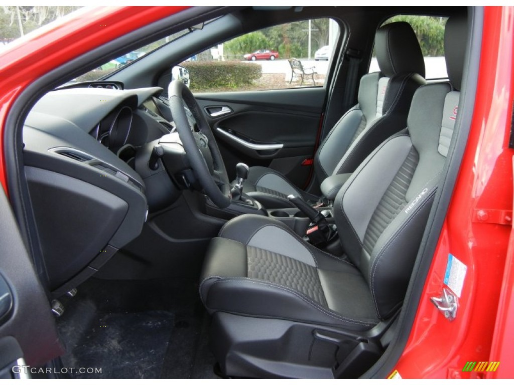 2013 Ford Focus ST Hatchback Front Seat Photo #73060161