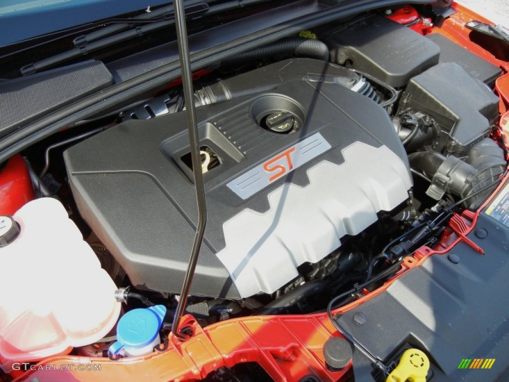 2013 Ford Focus ST Hatchback 2.0 Liter GTDI EcoBoost Turbocharged DOHC 16-Valve Ti-VCT 4 Cylinder Engine Photo #73060332