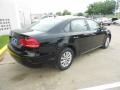 Black - Passat 2.5L S Photo No. 7