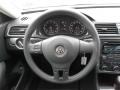 Black - Passat 2.5L S Photo No. 16